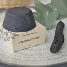Cargar imagen en el visor de la galería, Jabón de rostro carbón activado