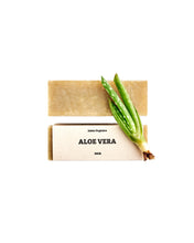 Cargar imagen en el visor de la galería, Jabón Corporal de Aloe Vera
